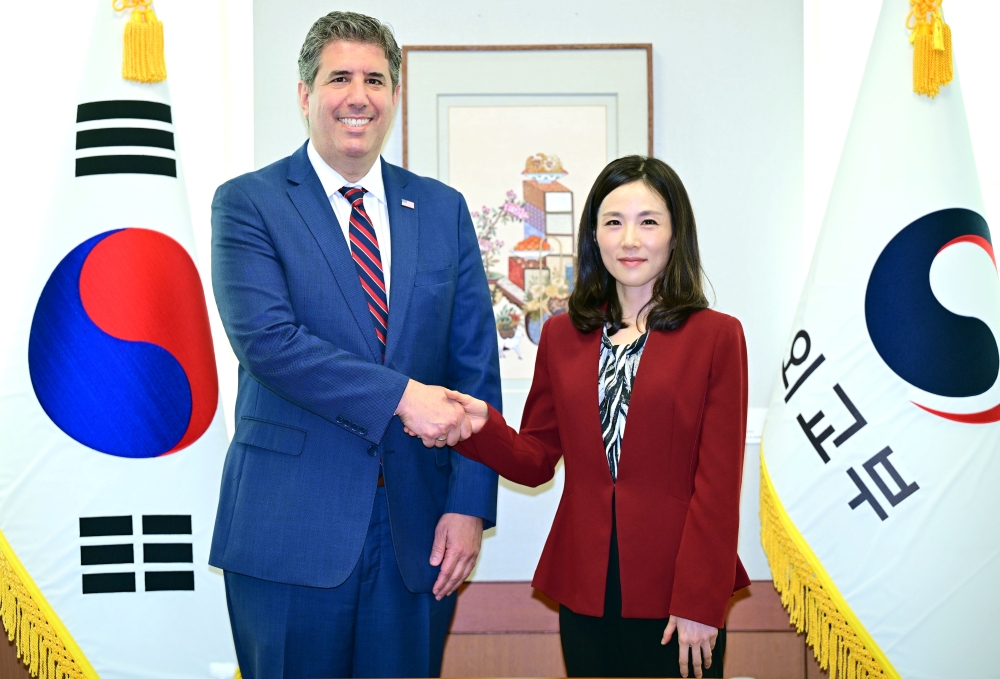 김진아 2차관, 국무부 리가스 관리‧자원 담당 부장관 면담