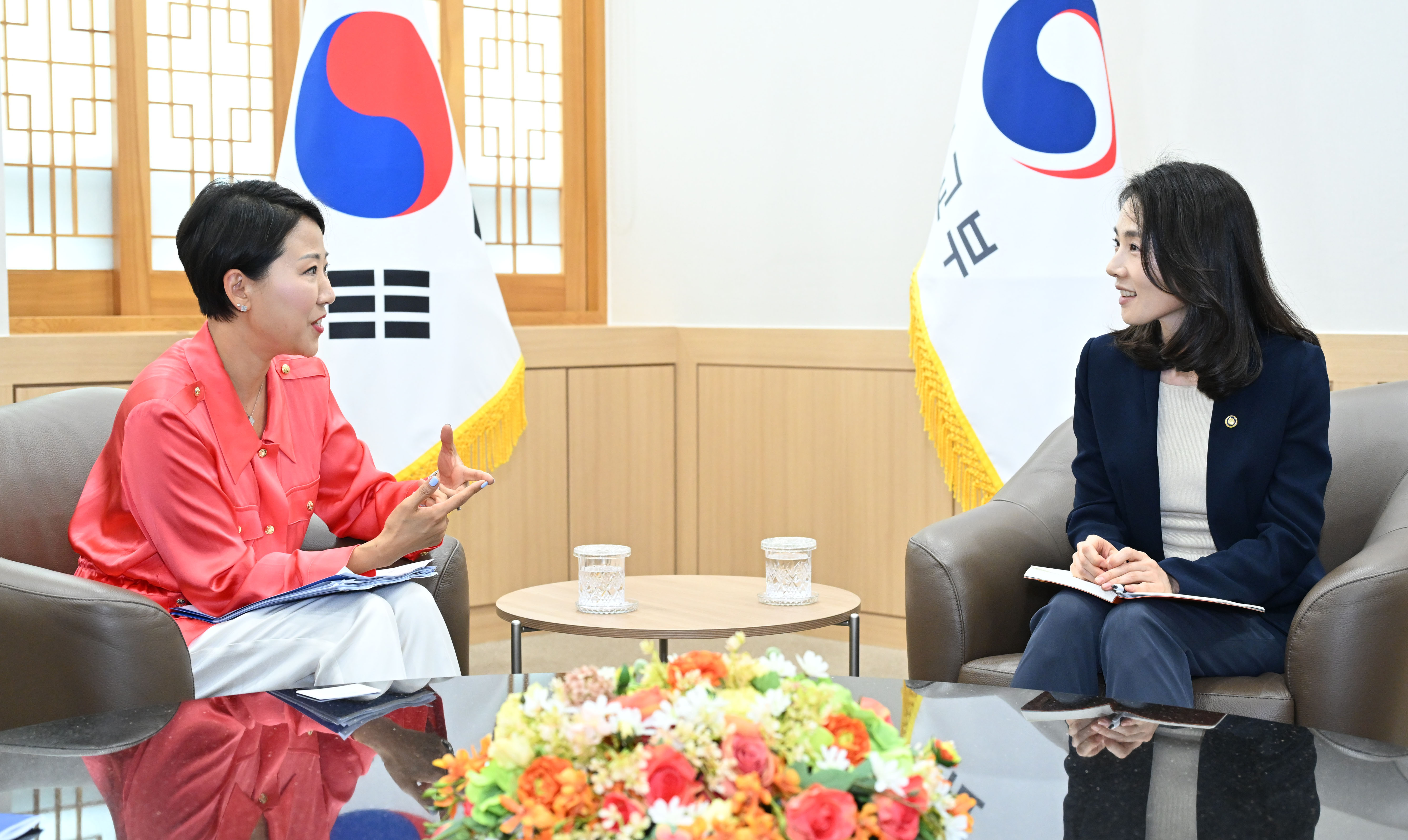 Vice Minister Kim Jina Meets with Deputy Director General for Management and Reform of International Organization for Migration (IOM)